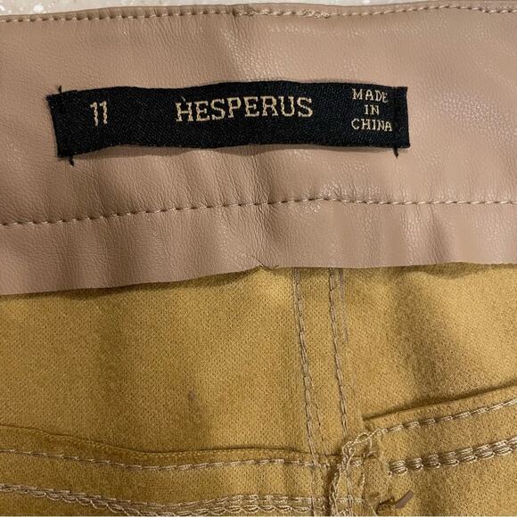 Hesperus Faux Leather Women's Pants Straight Leg Size 11 - Picture 4 of 6